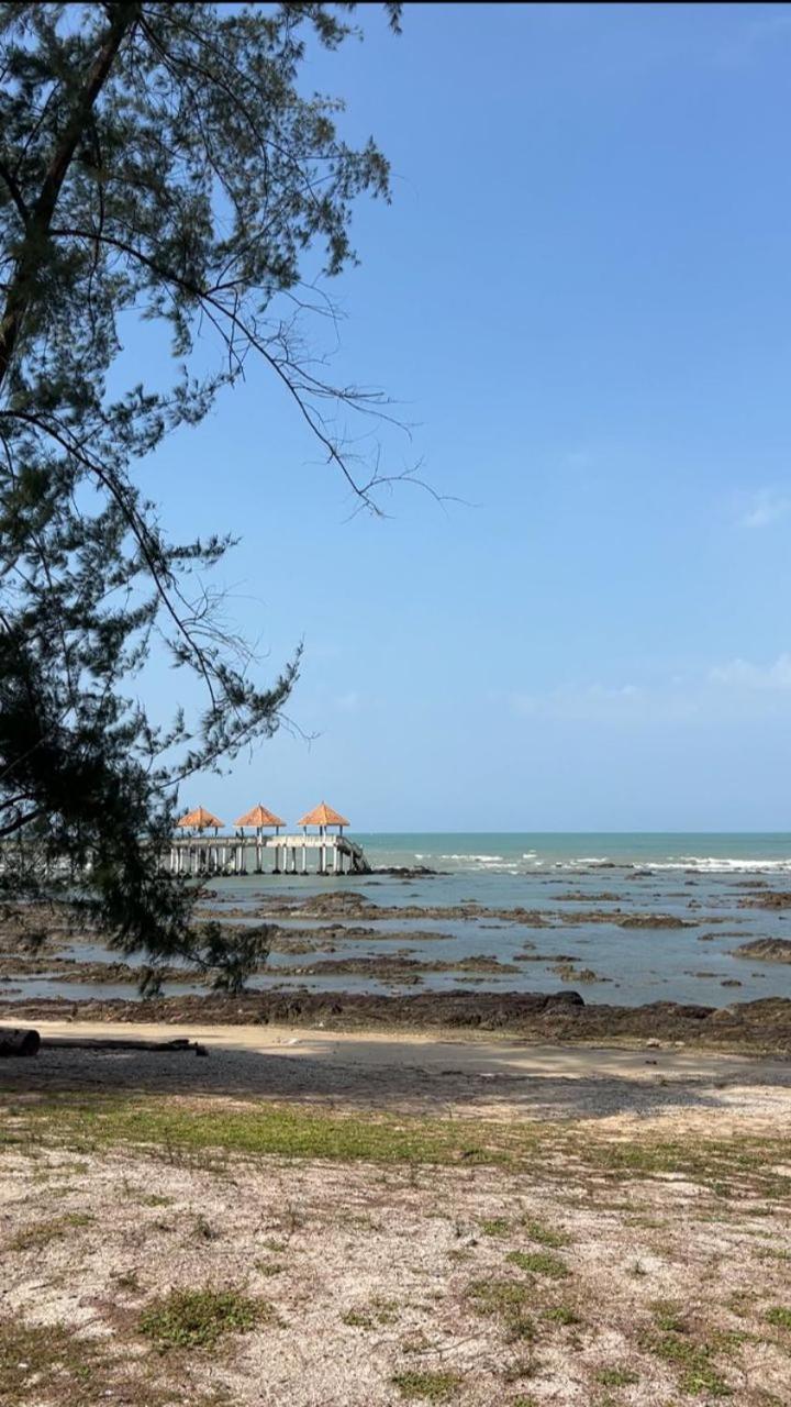 Desaru, Bayu Balau Beach Resort Bandar Penawar Екстериор снимка