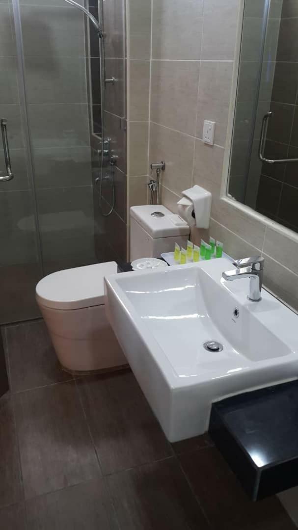 Desaru, Bayu Balau Beach Resort Bandar Penawar Екстериор снимка