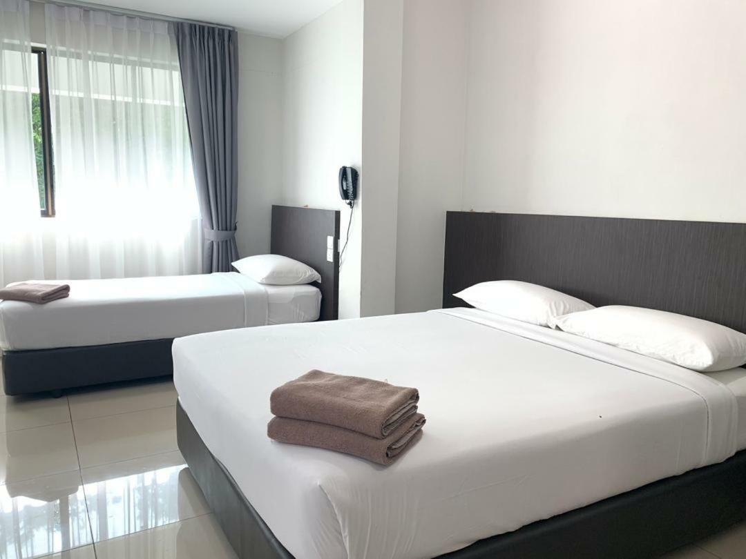 Desaru, Bayu Balau Beach Resort Bandar Penawar Екстериор снимка